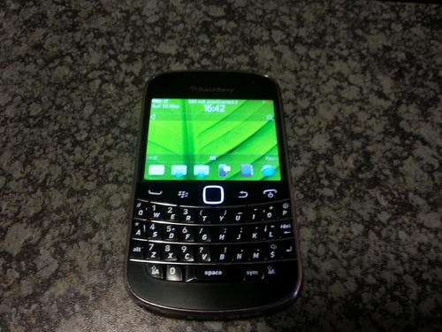 Blackberry Bold 9900 (Used)