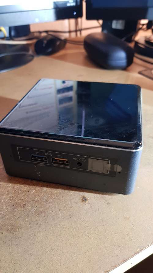 Intel Nuc i5