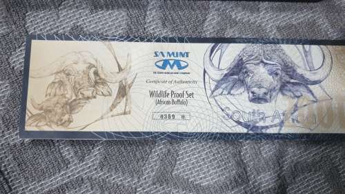 2001  SA MINT WILDLIFE PROOF SET AFRICAN BUFFALO CERT NO:359