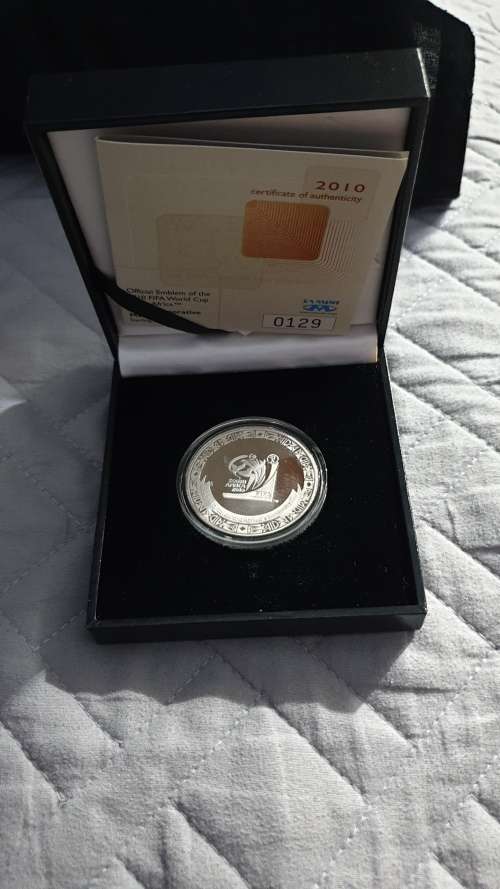 2010 SA MINT FIFA  EMBLEM COMMERATIVE STERLING SILVER MEDALLION  CERT 129