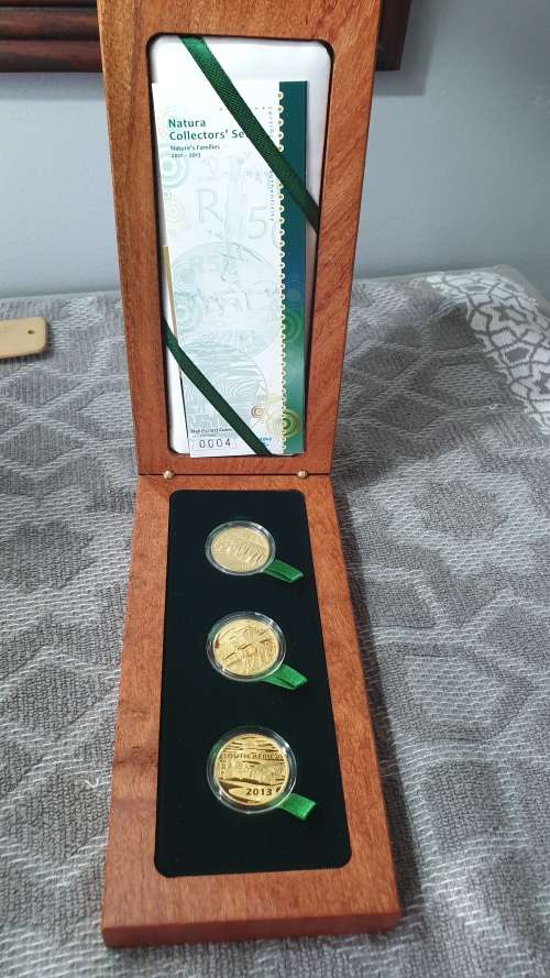 NATURA COLLECTORS SET 2011-2013, 3 PIECE 1/2 OZ PRESTIGE SET CERT 0004