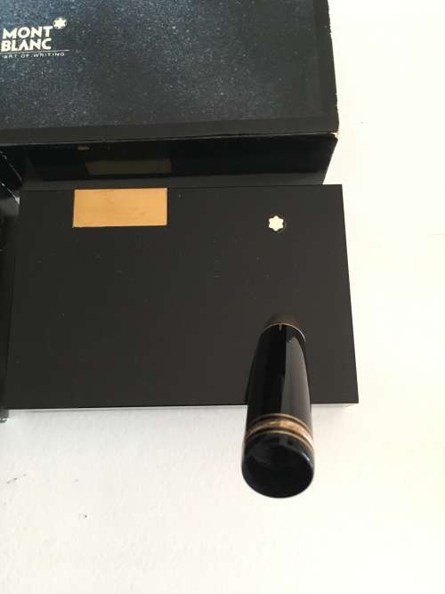 MONT BLANC MEISTERSTÜCK NO. 149  DESK TOP FOUNTAIN PEN STAND - BRAND NEW UNUSED!!!