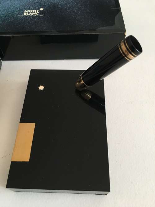 MONT BLANC MEISTERSTÜCK NO. 149  DESK TOP FOUNTAIN PEN STAND - BRAND NEW UNUSED!!!