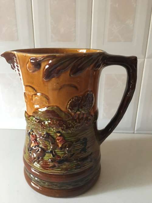 ARTHUR WOODS ENGLAND LARGE HUNTING SCENE JUG