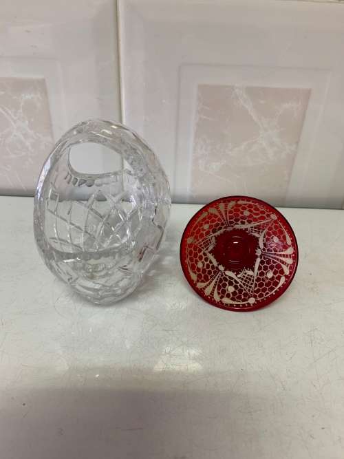 CRYSTAL BASKET VASE & RED GLASS MINIATURE VASE