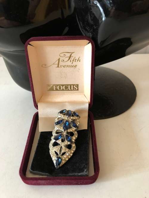ART DECO DRESS CLIP WITH RHINESTONES - CIRCA 1930 - PRICE REDUCED!!!