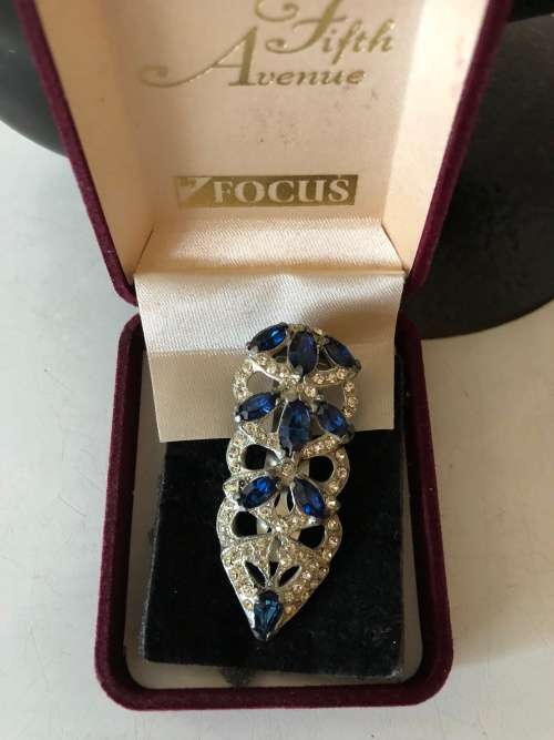 ART DECO DRESS CLIP WITH RHINESTONES - CIRCA 1930 - PRICE REDUCED!!!