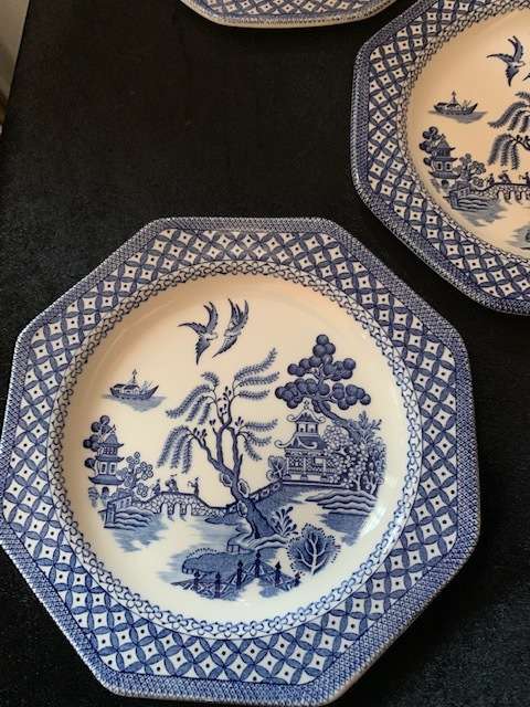 ROYAL STAFFORDSHIRE ENGLAND BLUE WHITE WILLOW IRONSTONE SIDE PLATES x 5