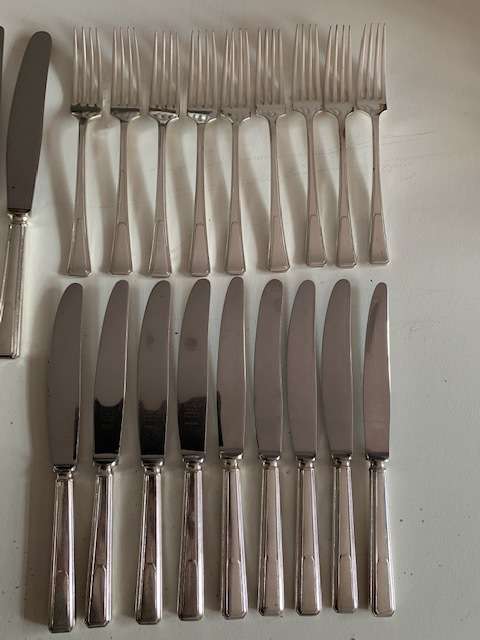 ART DECO STAMPED JAMES RYALS SHEFFIELD ENGLAND FULWOOD DESIGN 95 X PIECE CUTLERY SET - 1930