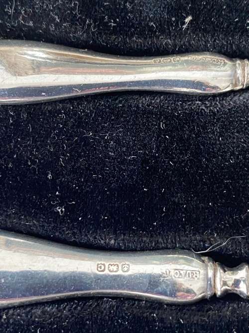 HALLMARK SILVER BIRMINGHAM 1920's MANICURE SET IN ORIGINAL CASE AND SERVIETTE RING 1908