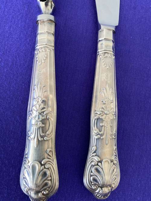 HALLMARK SILVER SHEFFIELD CIRCA 1920 HANDLED CARVING KNIFE AND FORK