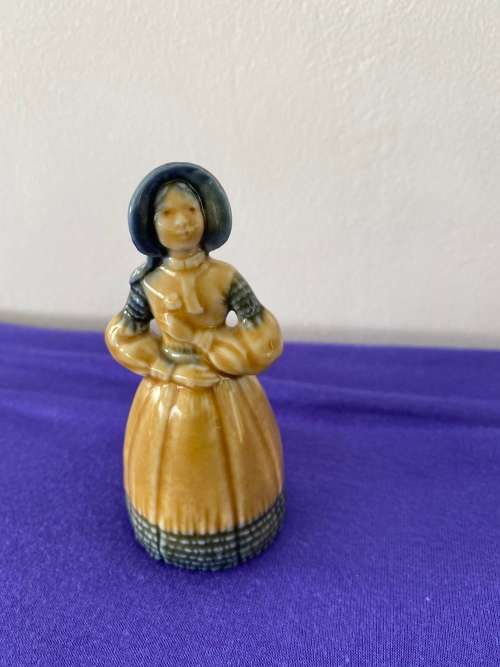 WADE `ROSE OF TRALEE` IRISH FOLK SONG TALES CHARACTERS SERIES FIGURINE