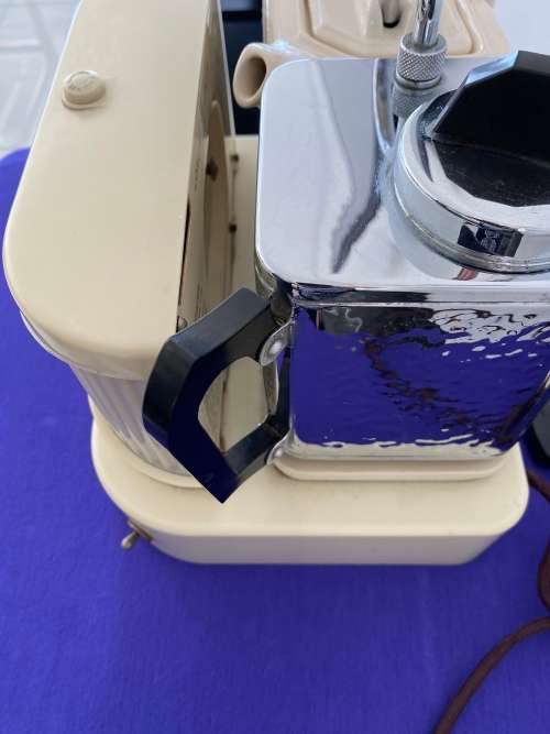 GOBLIN `TEASMADE` SELF STARTING  MODEL D25 CIRCA 1955 GOOD WORKING ORDER RARE!!!!