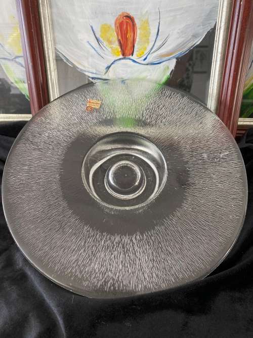 MID-CENTURY GERMAN STAMPED MUNGEBLASEN HANDGERBEITET GLASS CAKE PLATE STAND CENTREPIECE