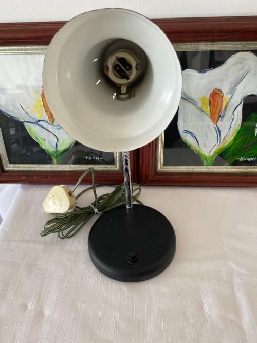 MID-CENTURY GOOSENECK DESK LAMP - WORKING
