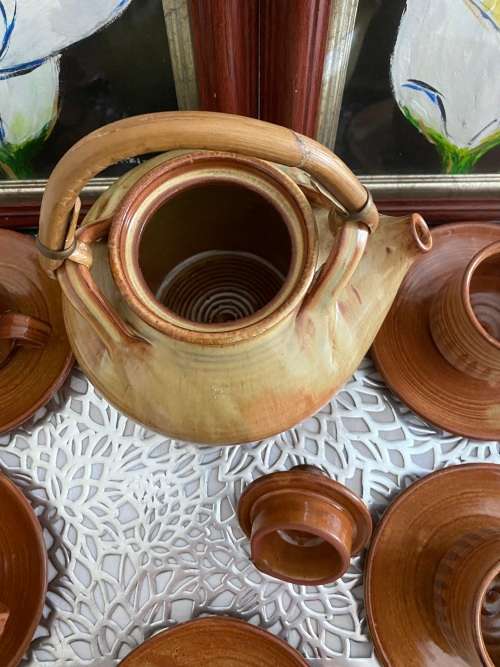 LIEBERMANN SA POTTERY SIGNED GLAZED TEAPOT 5 x CUPS and 6 x SAUCERS SET
