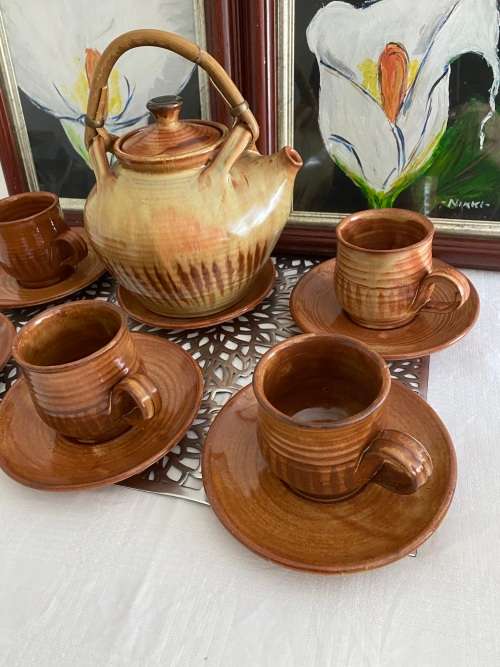 LIEBERMANN SA POTTERY SIGNED GLAZED TEAPOT 5 x CUPS and 6 x SAUCERS SET