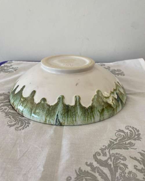 SIGNED BY ARTIST DRIP GLAZED POTTERY BOWL