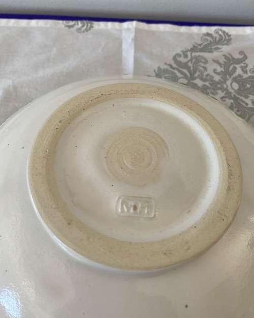 SIGNED BY ARTIST DRIP GLAZED POTTERY BOWL