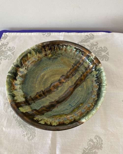 SIGNED BY ARTIST DRIP GLAZED POTTERY BOWL