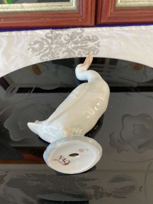 NAO STAMPED MADE IN SPAIN BY LLADRO D 9 11 EN PORCELAIN LARGE DUCK