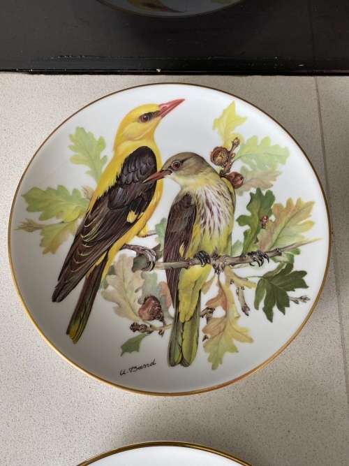 VINTAGE BY ALT TIRSCHENREUTH GERMANY SIGNED U. BAND and NUMBERED FOR WWF SET OF 7 x BIRD PLATES