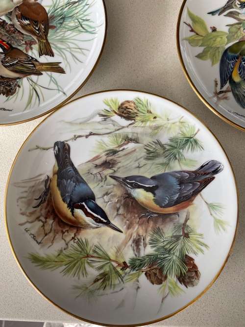 VINTAGE BY ALT TIRSCHENREUTH GERMANY SIGNED U. BAND and NUMBERED FOR WWF SET OF 7 x BIRD PLATES