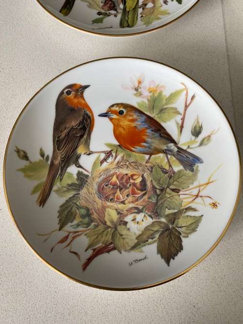 VINTAGE BY ALT TIRSCHENREUTH GERMANY SIGNED U. BAND and NUMBERED FOR WWF SET OF 7 x BIRD PLATES