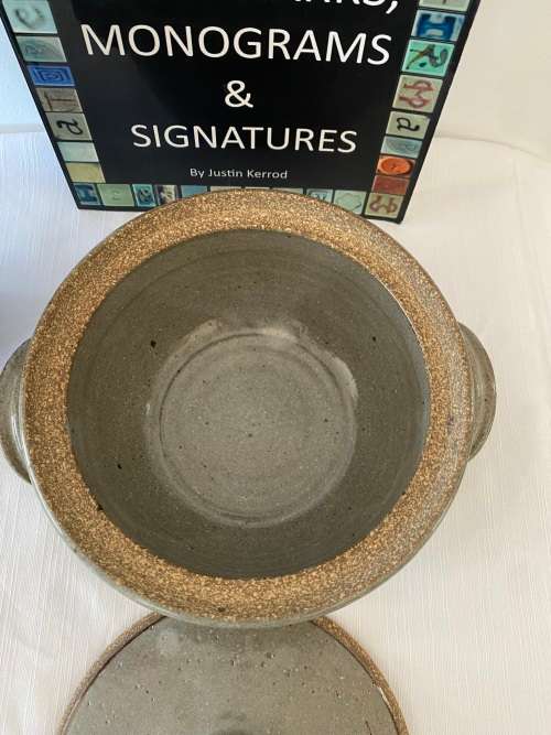 STEVE SHAPIRO 1945 POTTER SIGNED GLAZED POTTERY BOWL AND LID
