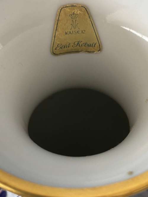 KAISER GERMANY SYMPHONIE COBALT BLUE AND GOLD PEACOCK NOSSEK DESIGN LARGE VASE