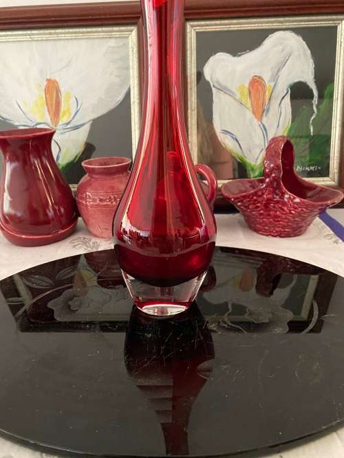 MID-CENTURY SWEDEN RED GLASS TALL VASE