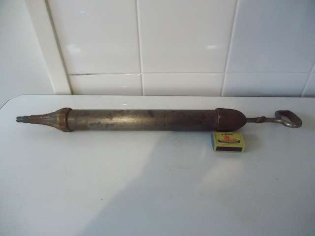 VINTAGE GREASE GUN - LARGE