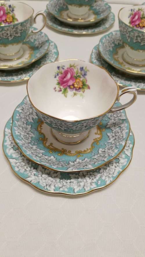 Vintage Royal Albert 'Chantilly' and 'Enchantment' sets