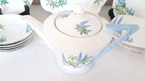 Vintage Royal Standard set