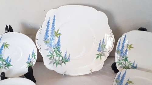 Vintage Royal Standard set