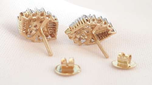 Vintage 18ct Gold diamond earrings