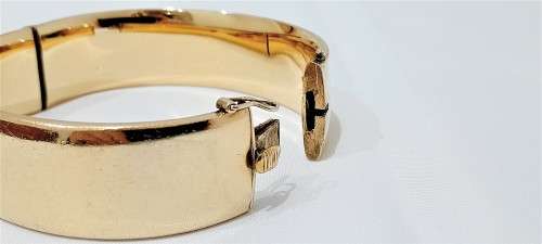Vintage 9ct Metal Core broad bangle