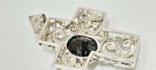 Sterling silver chunky cross