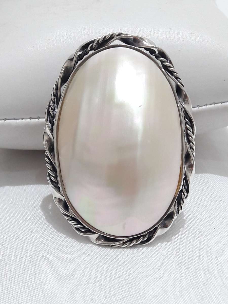 Vintage sterling silver Mabe brooch