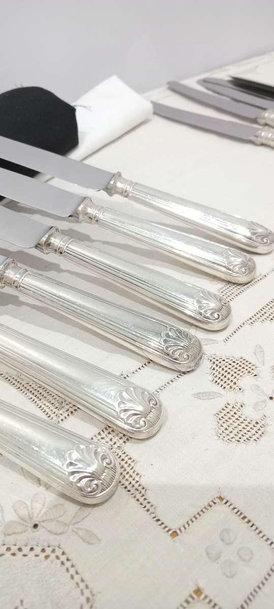 Vintage WM Spilhaus Kings pattern knife sets