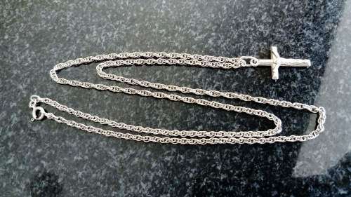Silver Multi Link Chain with Crucifix Pendant - 9.6 grams