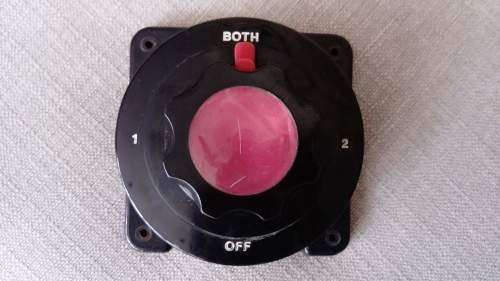 Dual Battery Isolator Switch