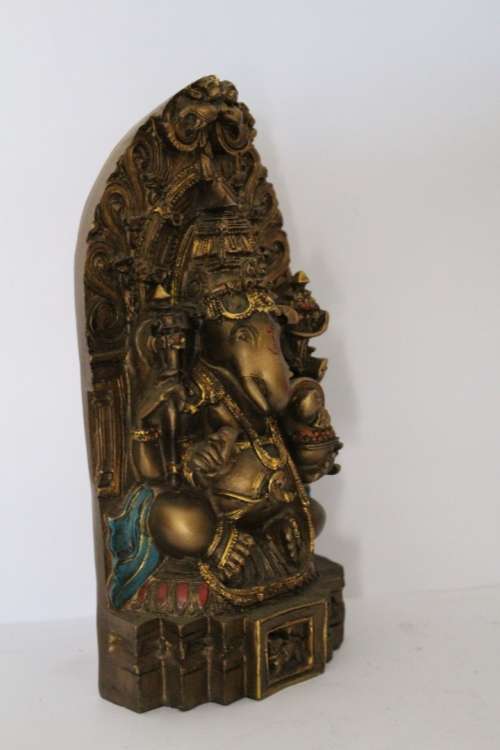Ganesha Resin Seated (18cm)