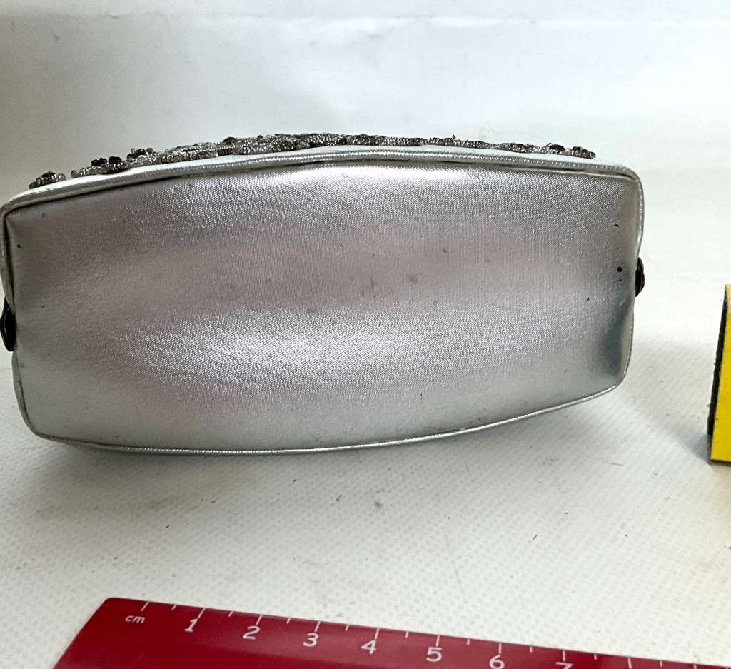 Petite Pretty Silver Beaded & Embroidered Sparkling Evening Bag