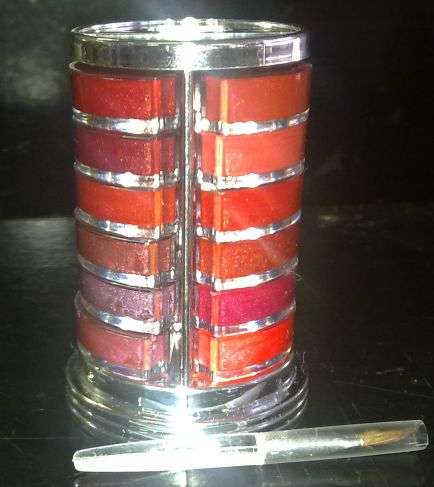 Fill a Box Promotions karas - lipgloss 12 in 1 lipglow