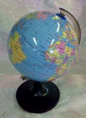 Globe Map Ball of World on stand 18.2 cm diameter