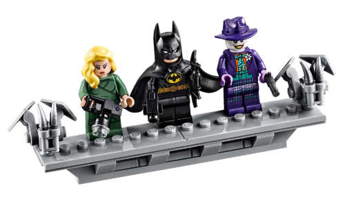 LEGO® DC Batman 1989 Batmobile