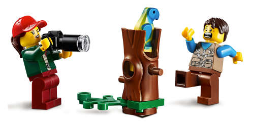 LEGO® City Safari Off-Roader (60267) adventure playset