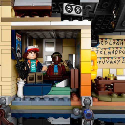 LEGO 75810 The Upside Down (Netflix Stranger Things)