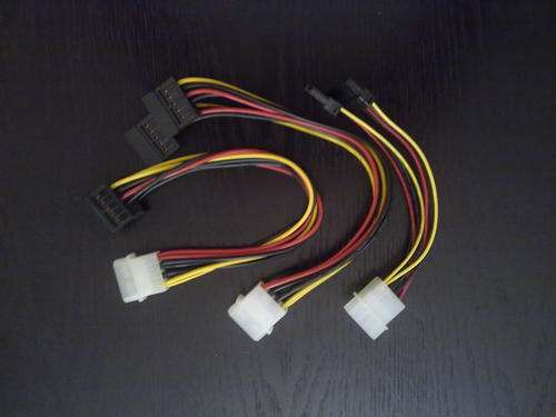 3x SATA Power Cables